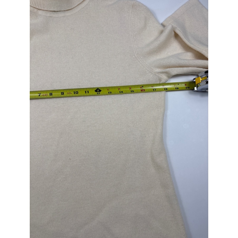 Lord & Taylor Womens 100% Cashmere Turtleneck Sweater Cream Off-White Large - Picture 7 of 9
